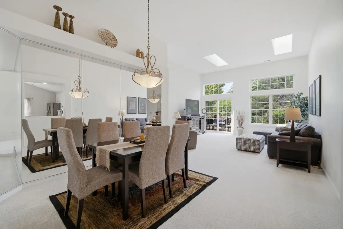 3028 Lexington Lane