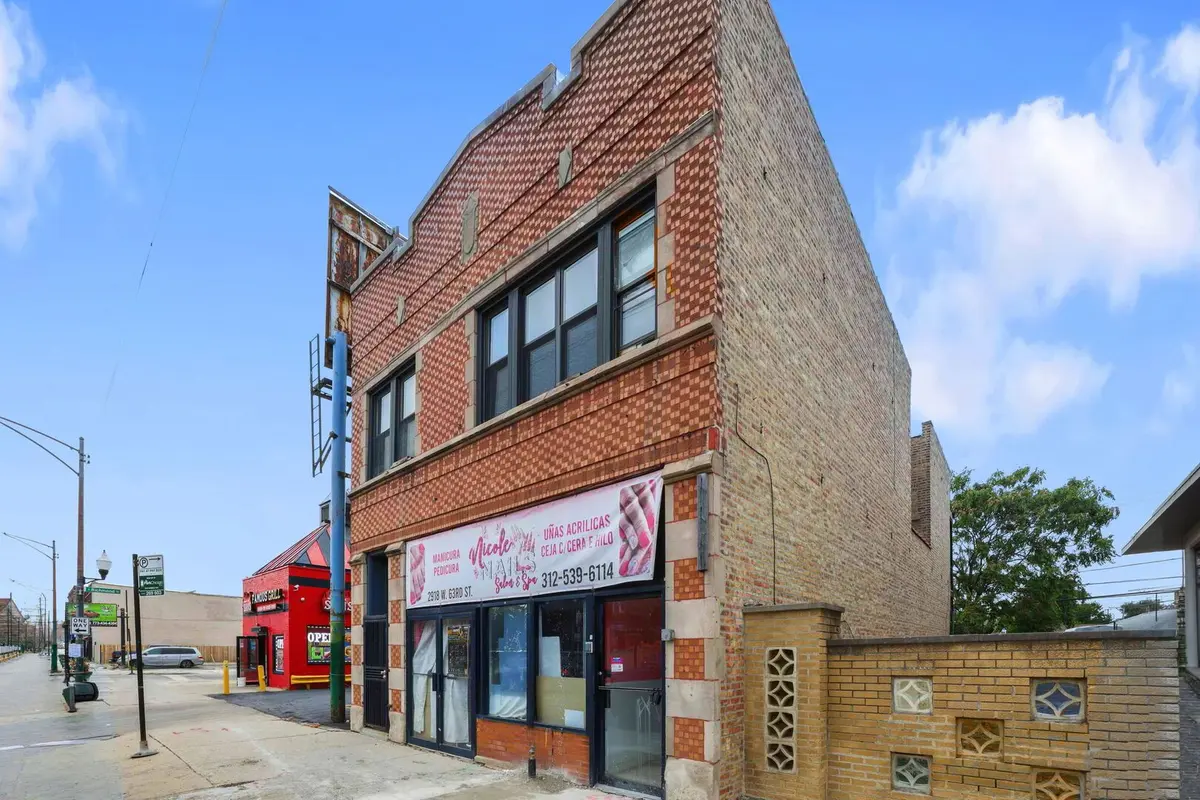 2918 W 63rd Street