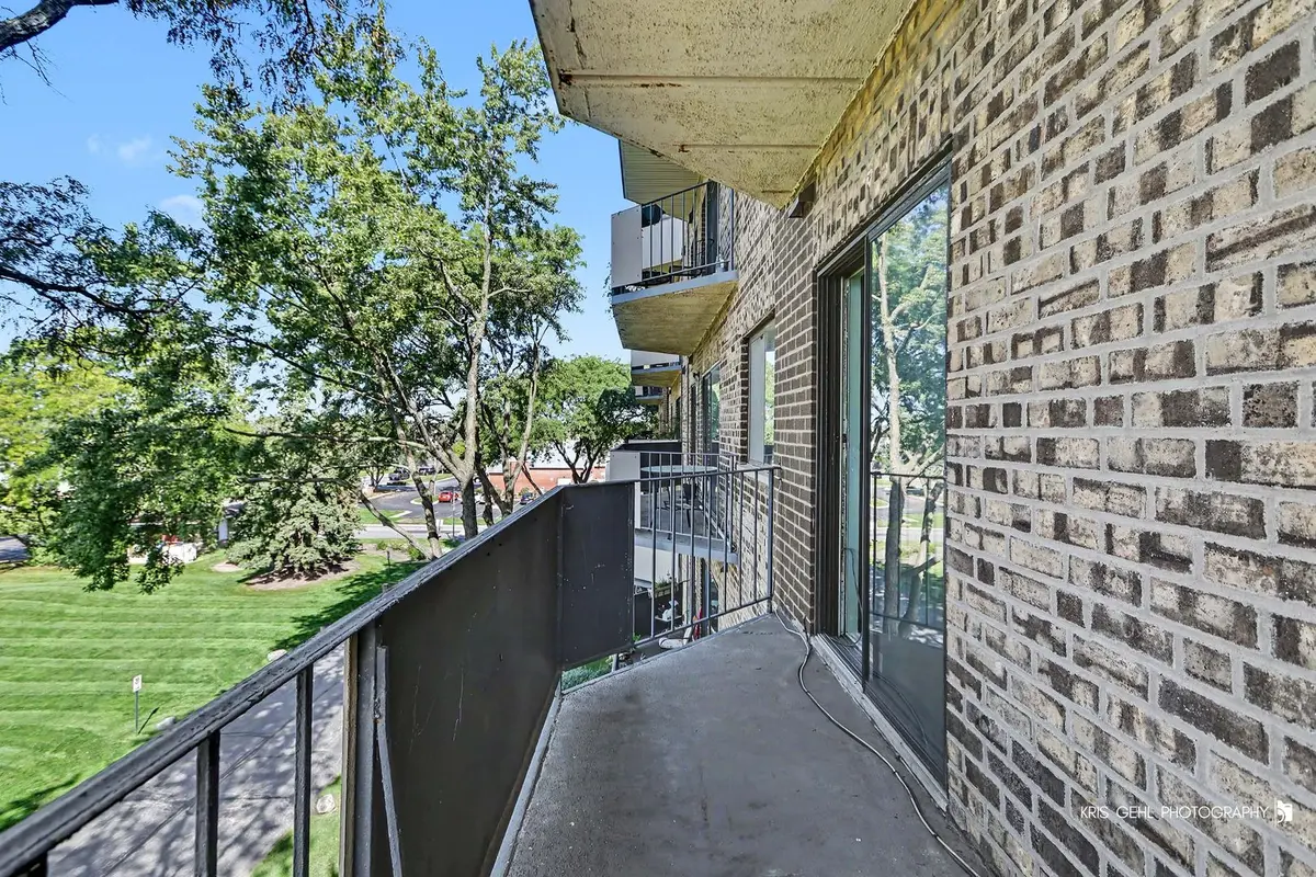 1243 E Baldwin Lane