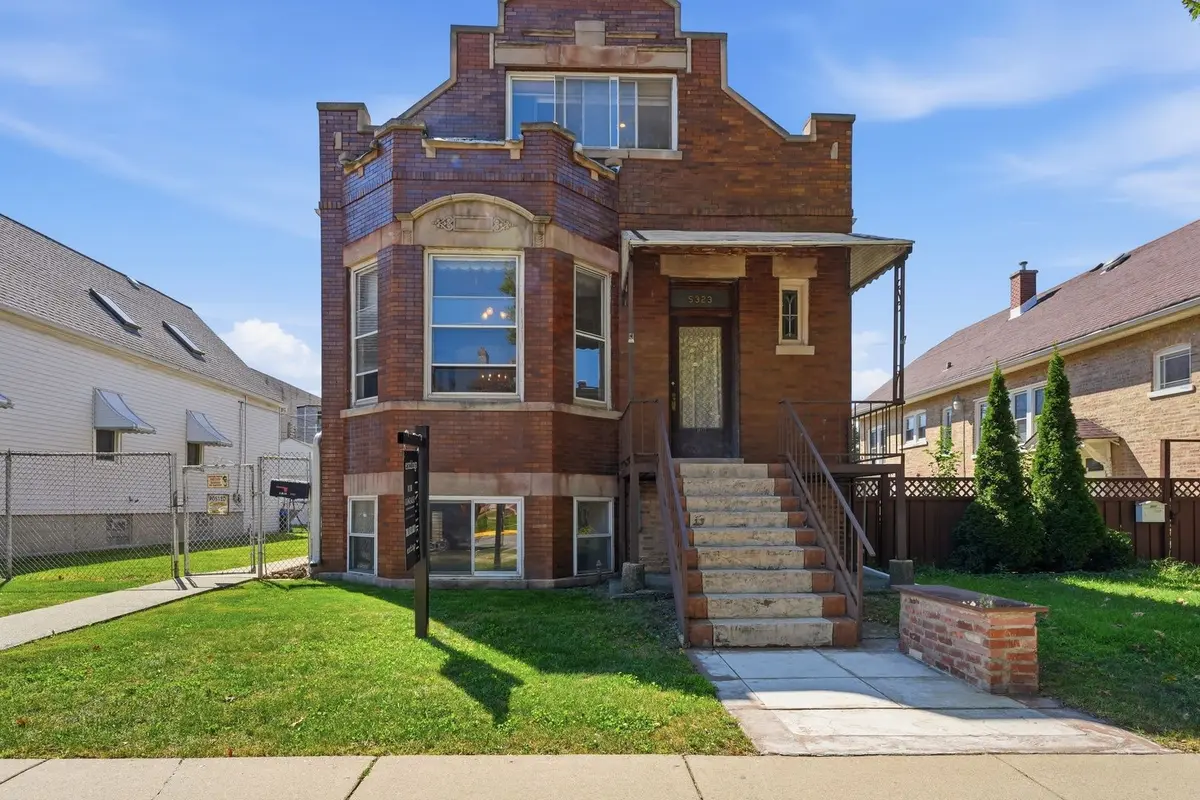 5323 W 24th Place