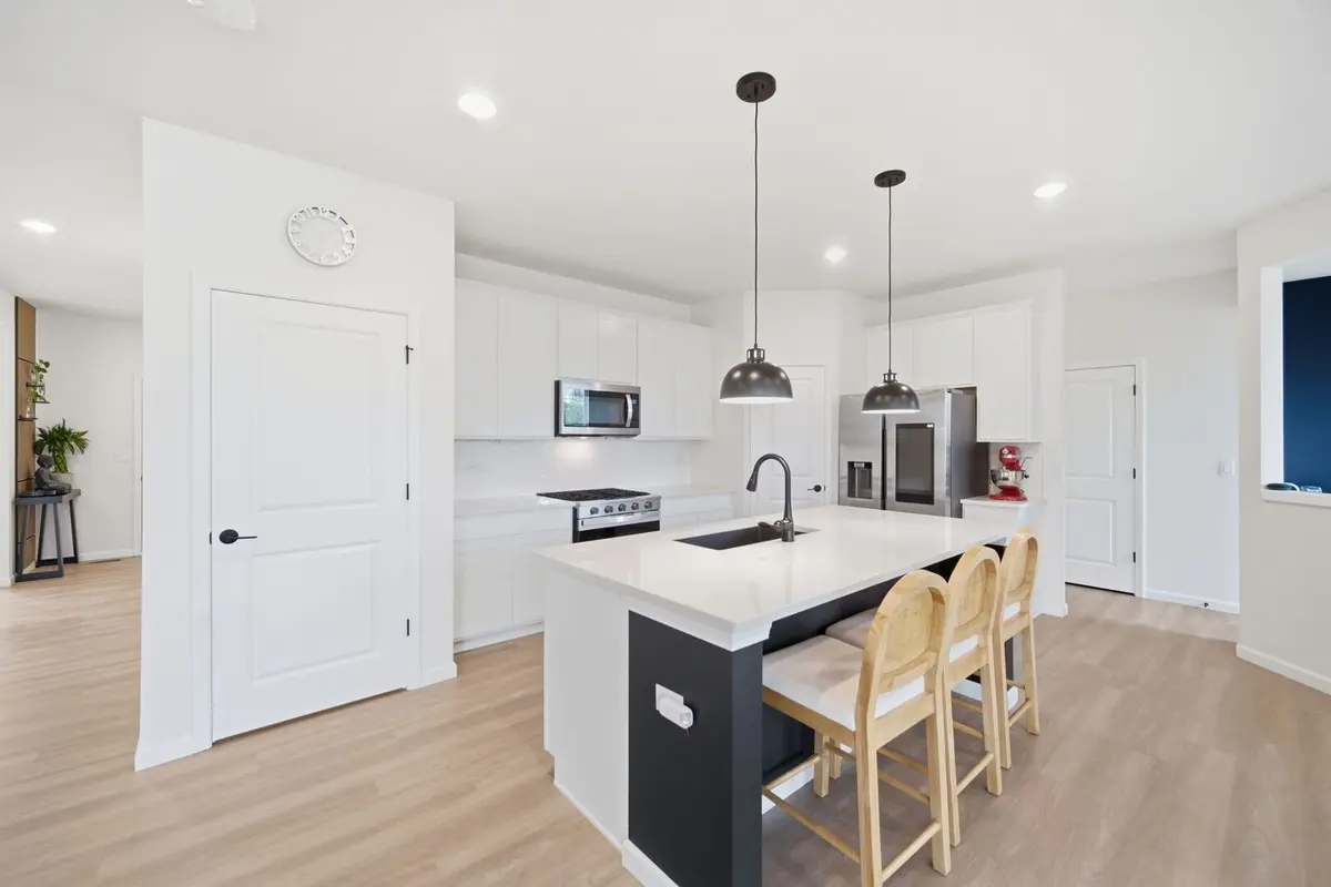 24618 W Alexis Lane