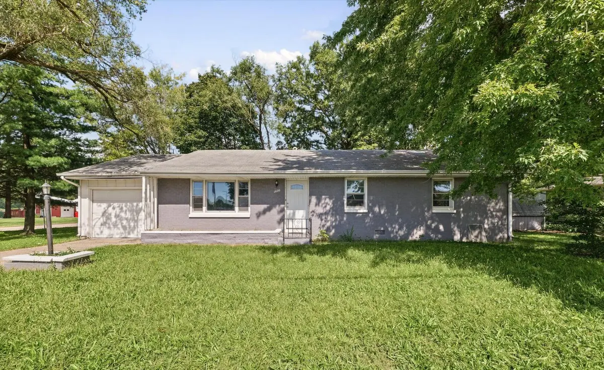 1606 W Kirby Avenue