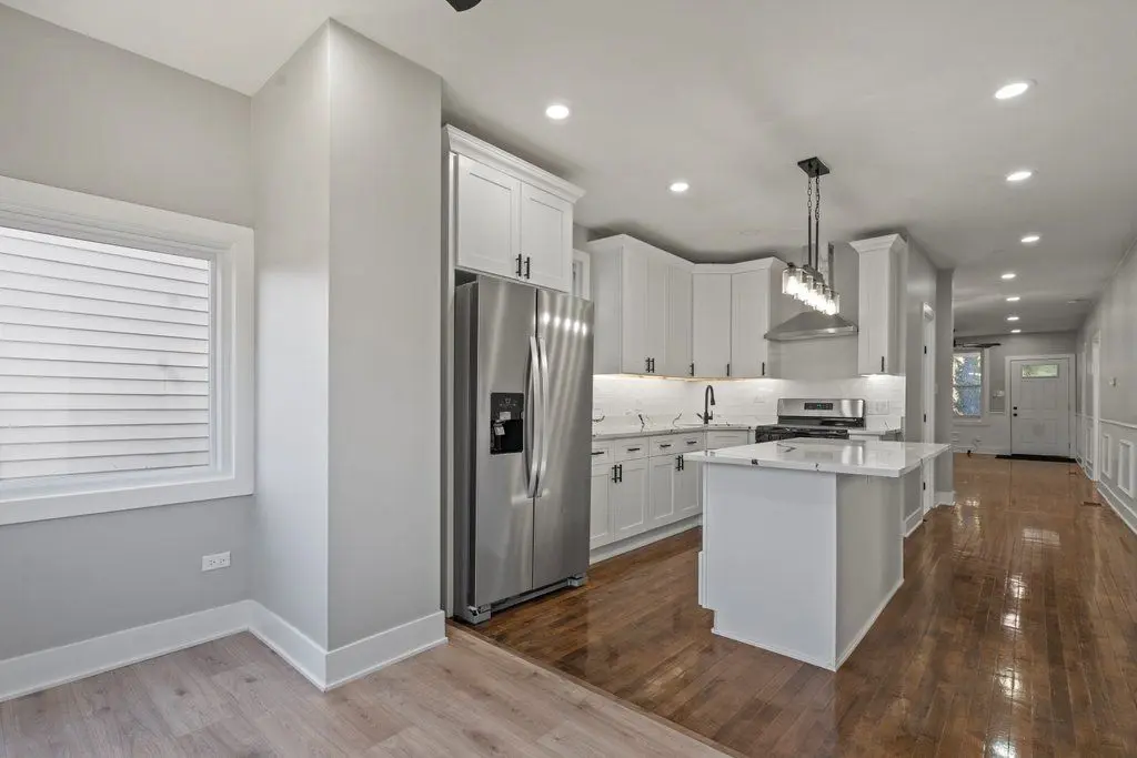 5110 W 31st Place