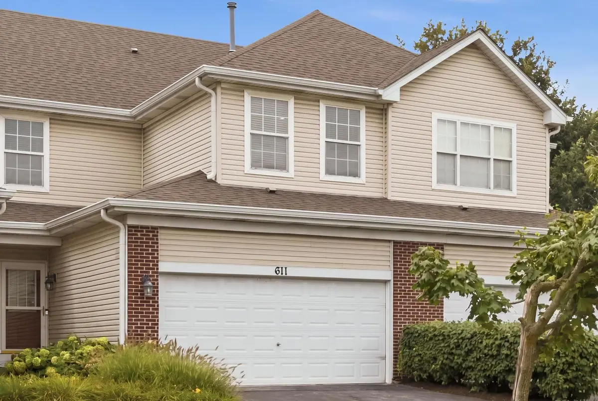 611 Lakeridge Court