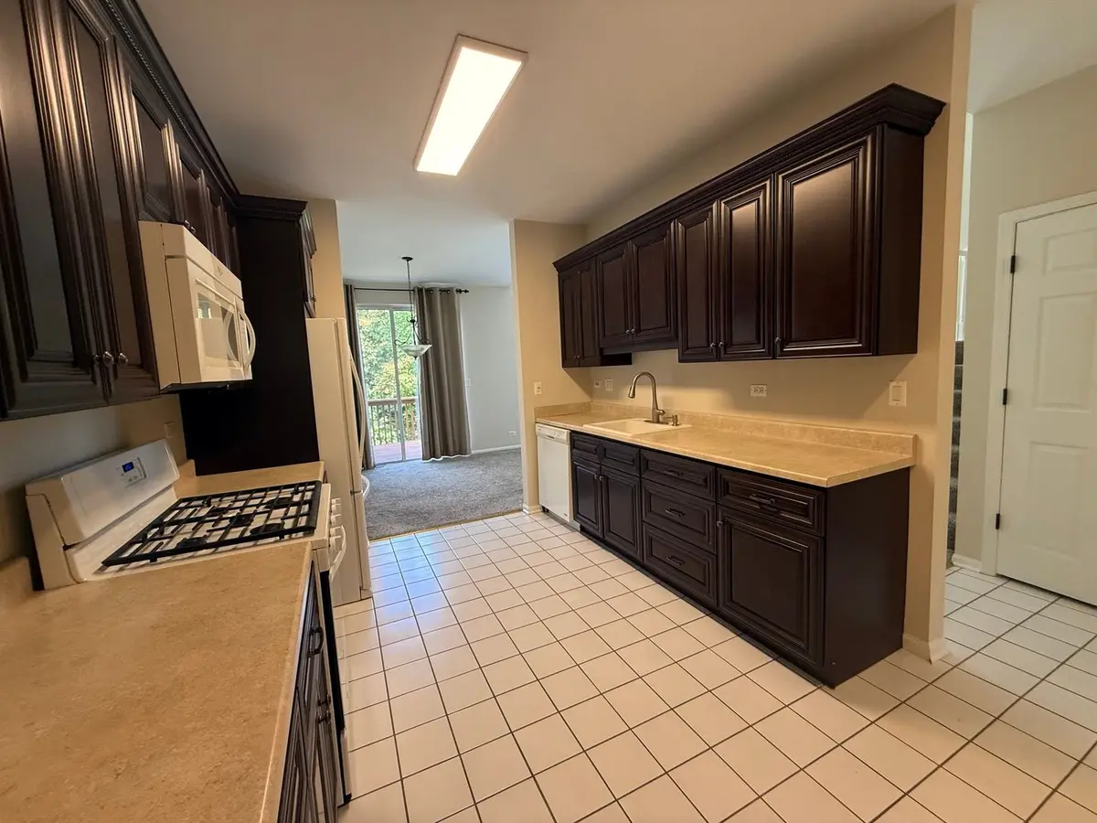 1410 Grandview Court