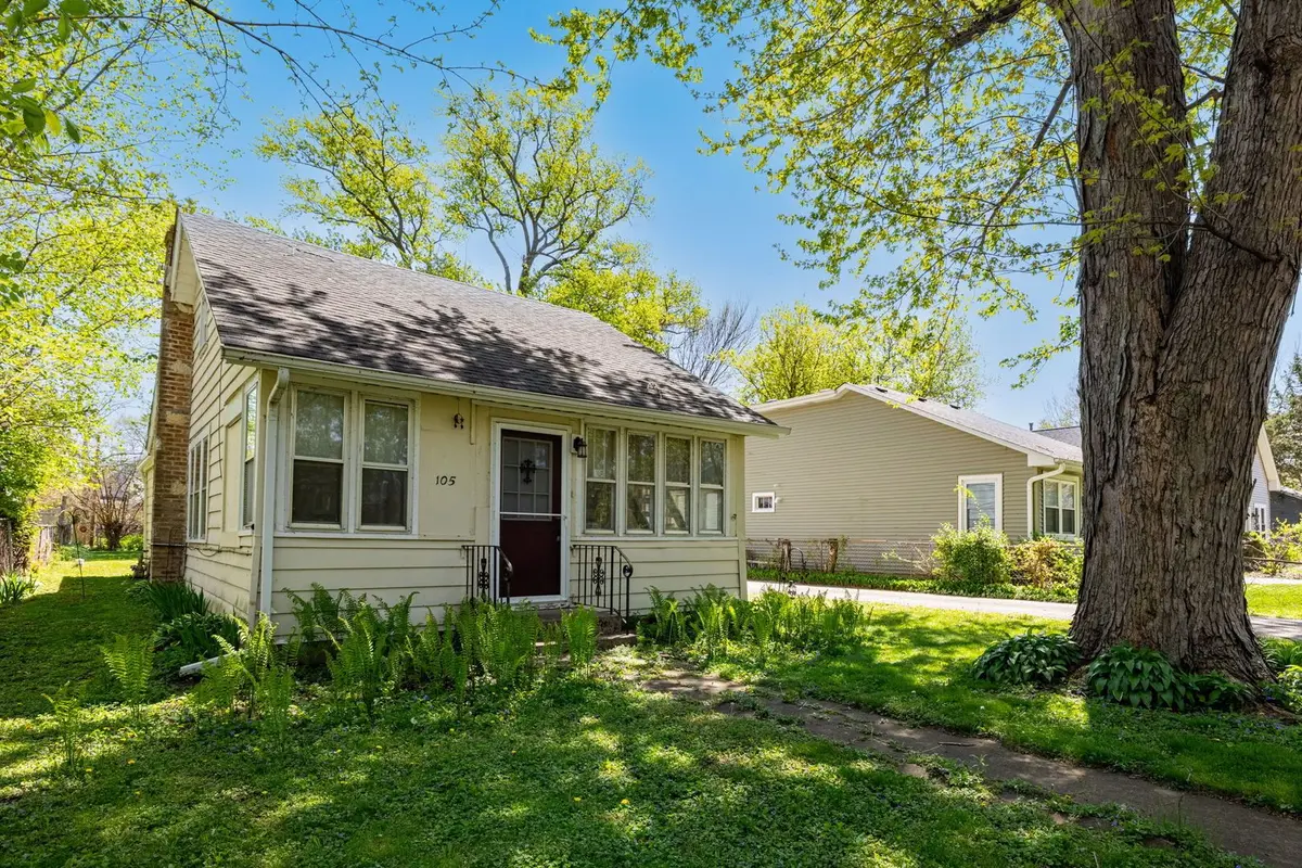 105 Edgewood Avenue