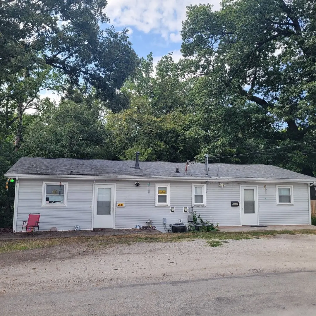 2542 - 2544 6TH Street Court