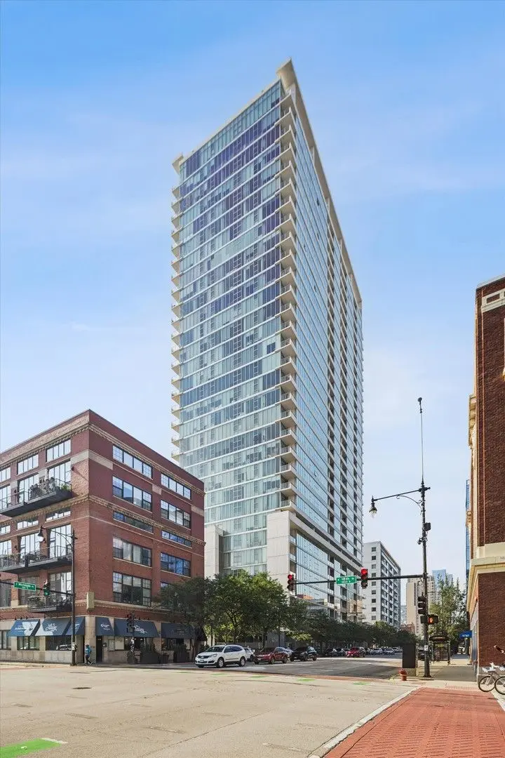 1720 S Michigan Avenue