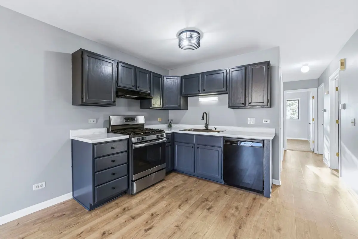 1820 W Highland Avenue