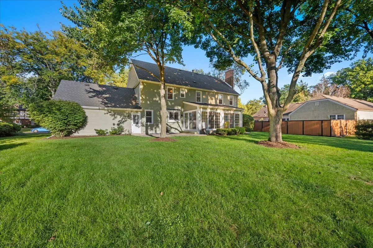 550 Longmeadow Circle