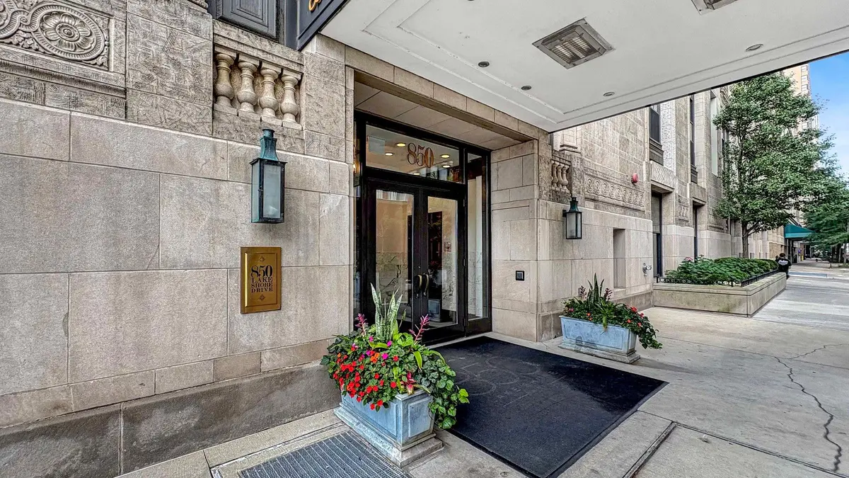 850 N Lake Shore Drive