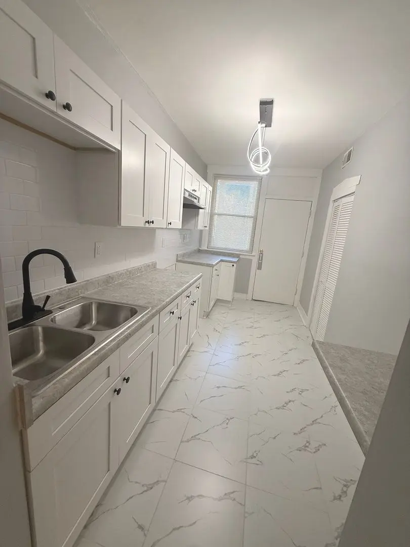 2230 E 70th Place