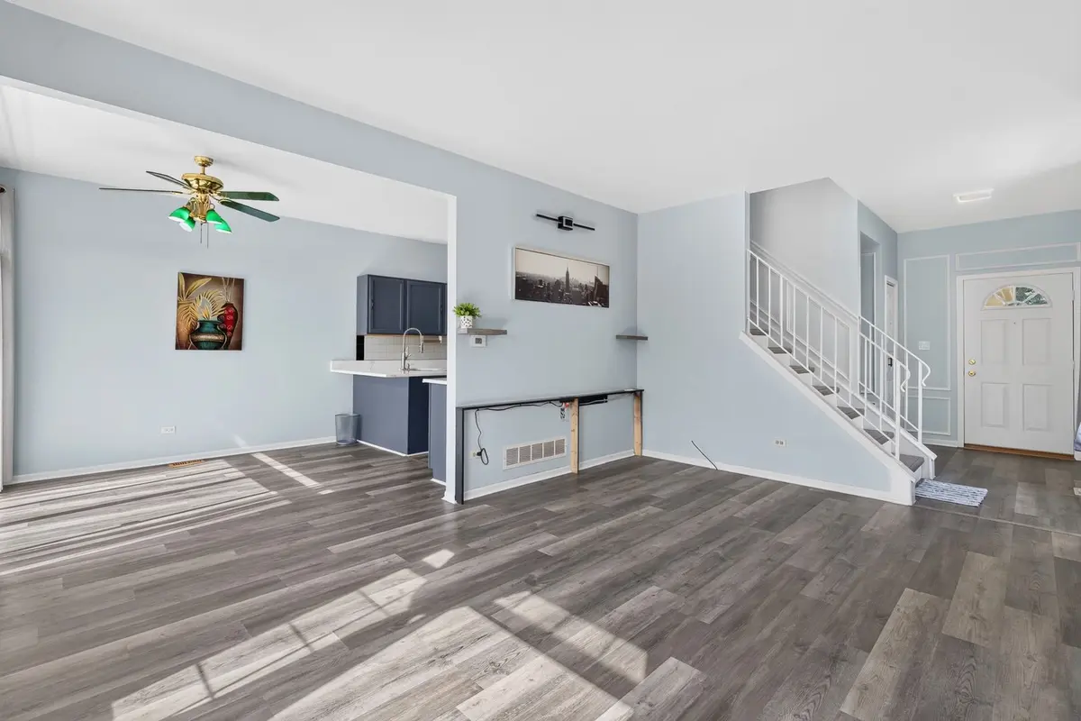 5229 W Mint Julip Drive