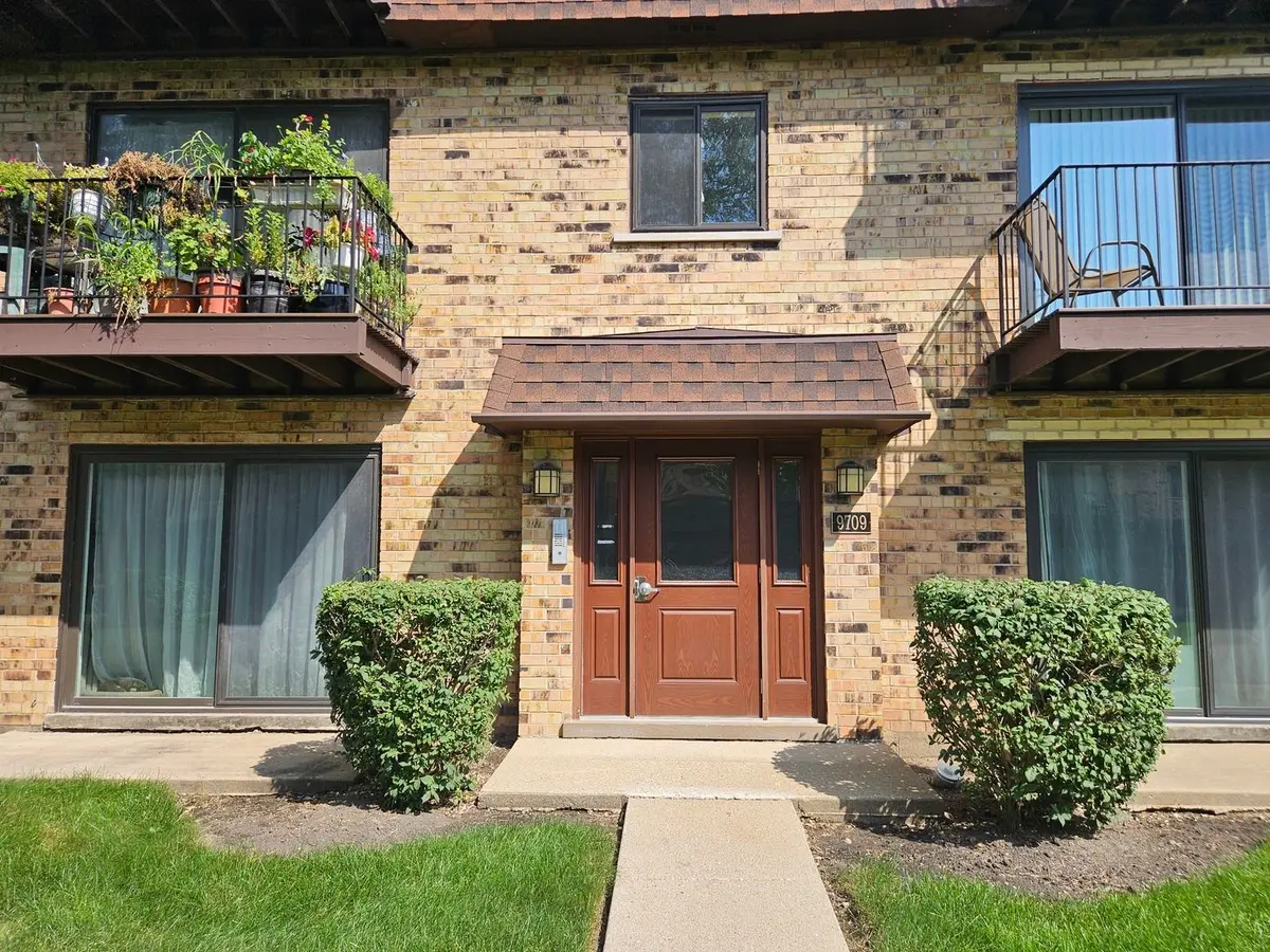 9709 Bianco Terrace