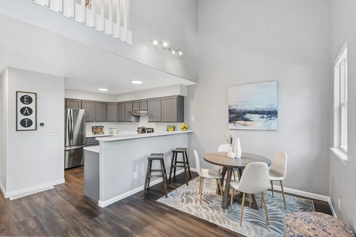 6450 W 44th Place