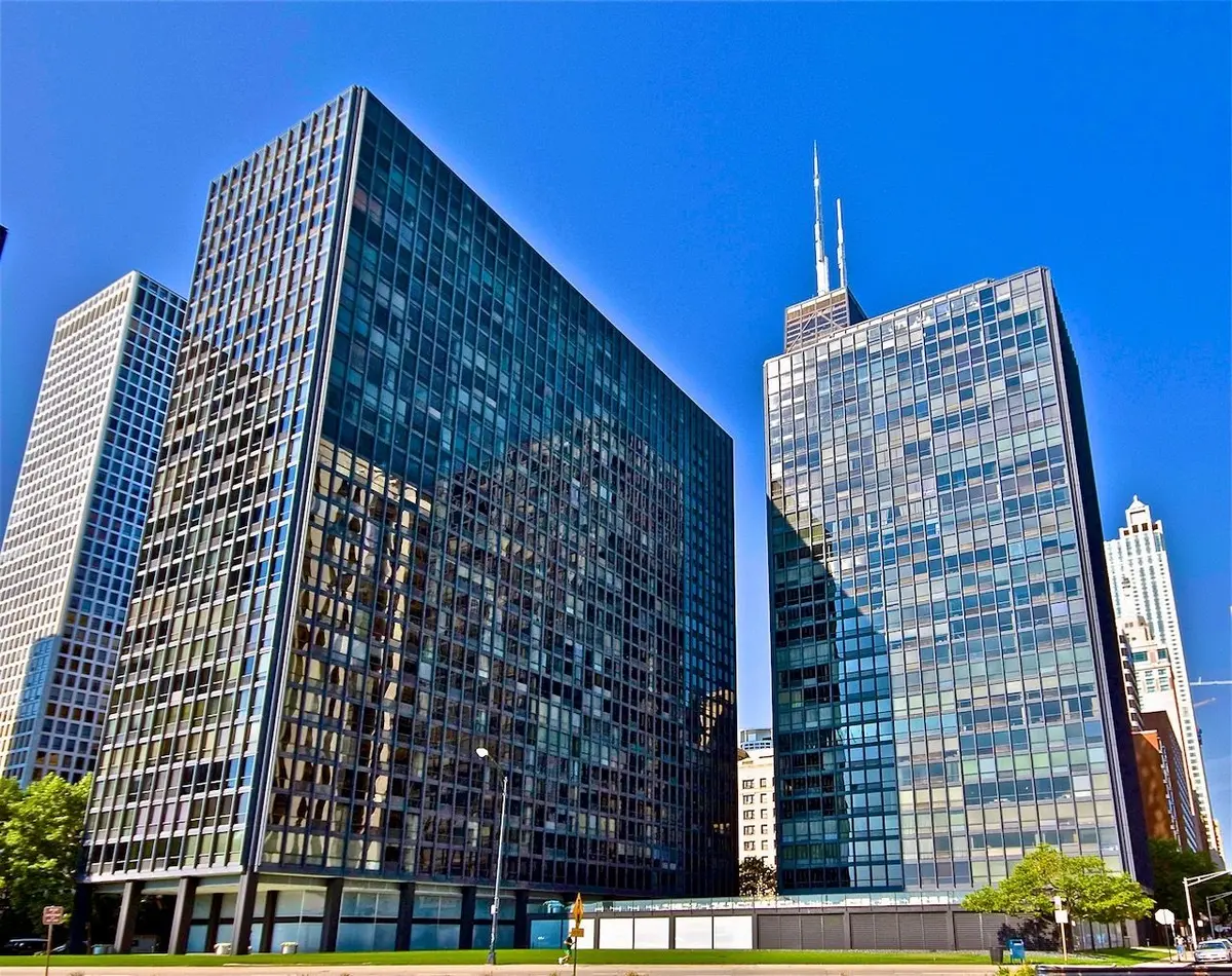 900 N LAKE SHORE Drive