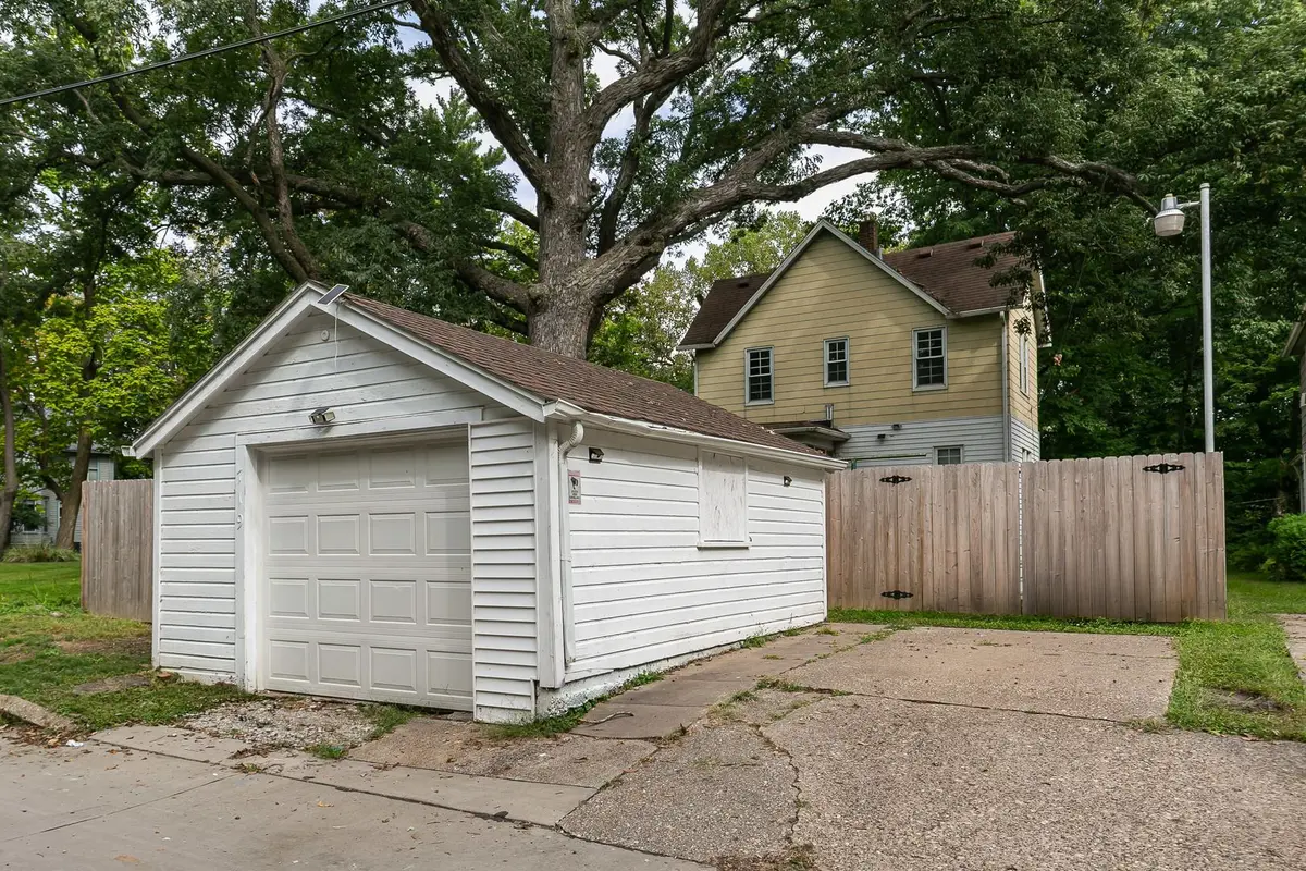 719 3RD Street