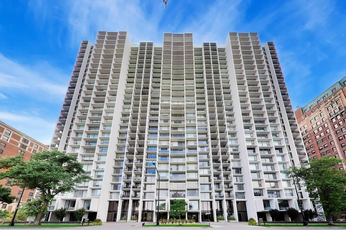 3200 N Lake Shore Drive