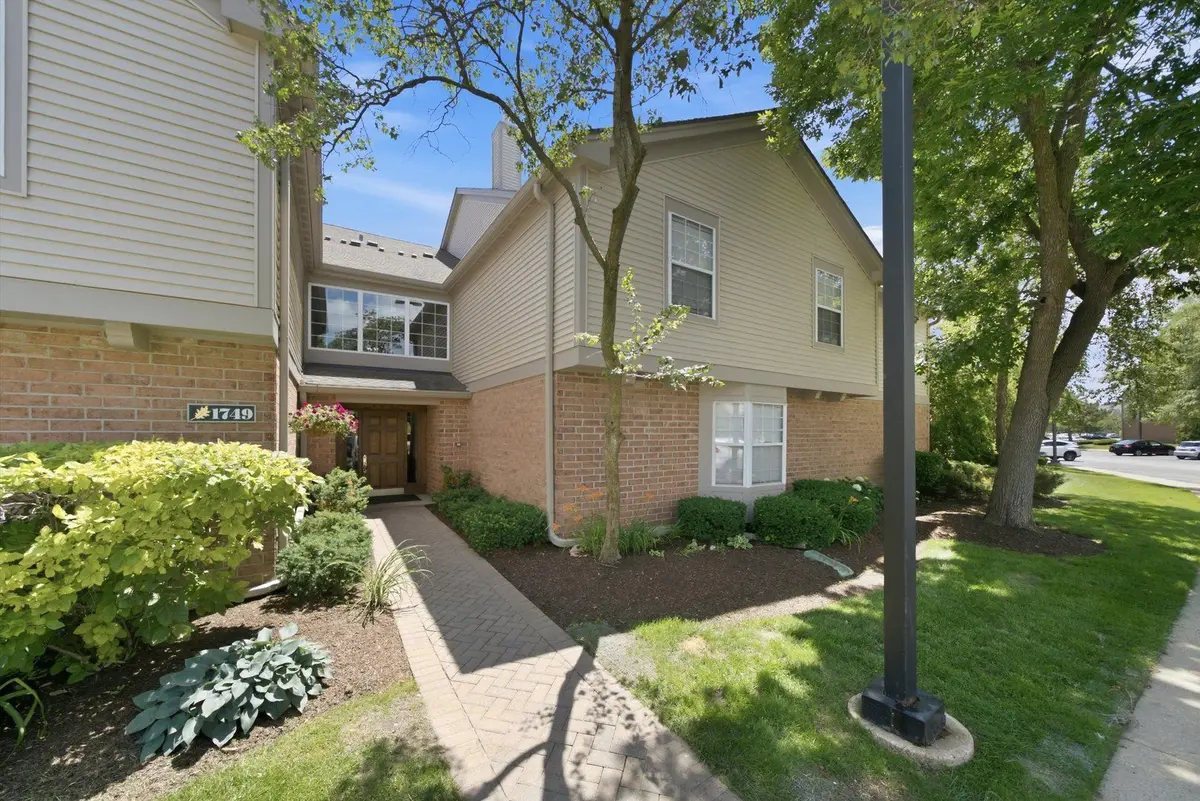 1749 Eastwood Court