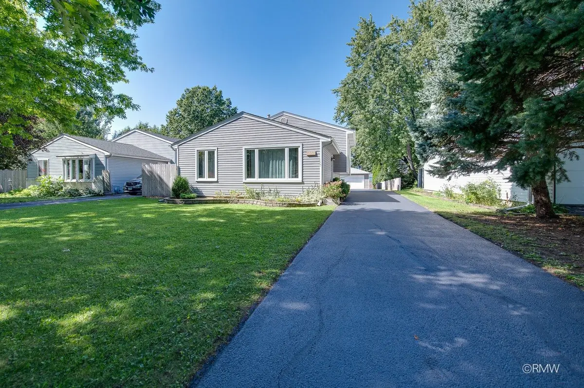 0S068 Cottonwood Drive