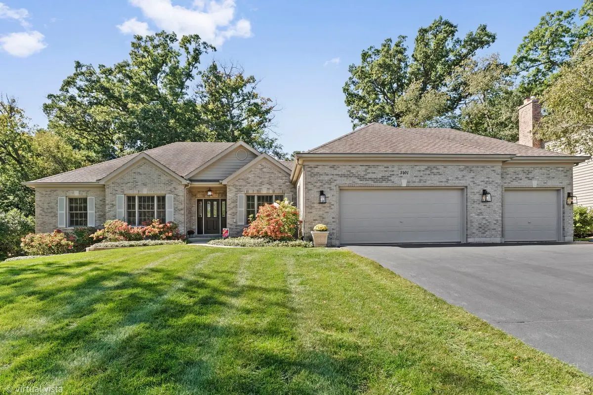 3401 Thunderbird Lane