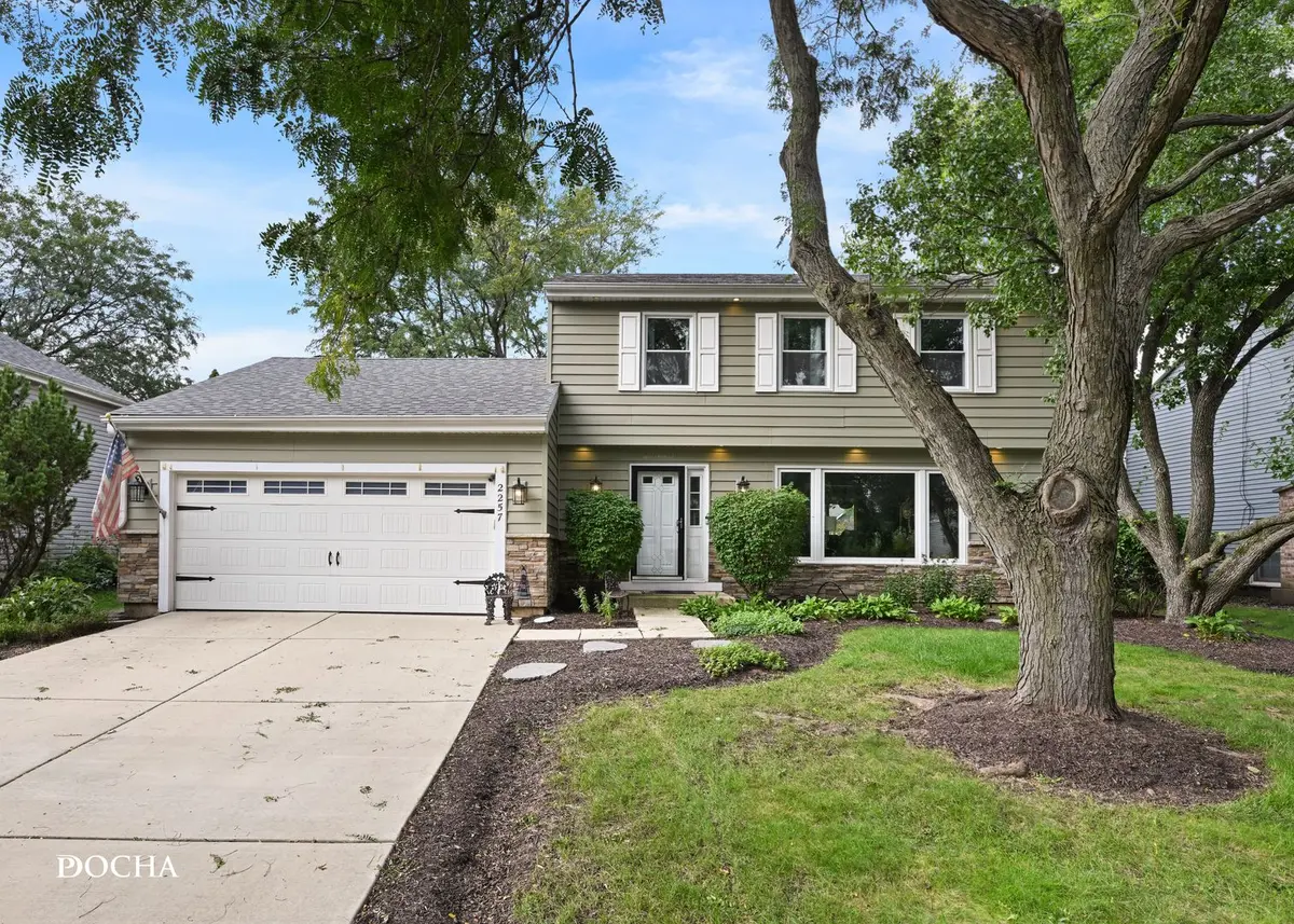 2257 Woodland Circle