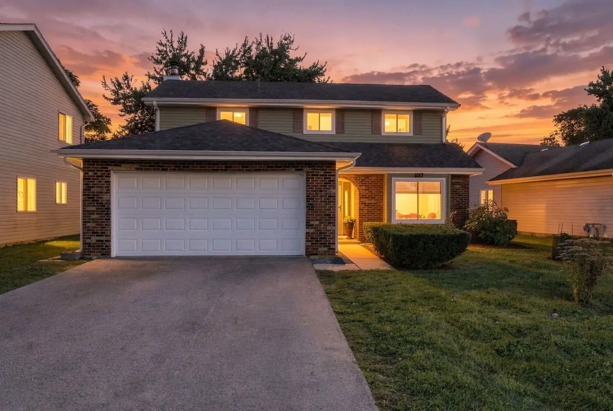 1137 Andover Court