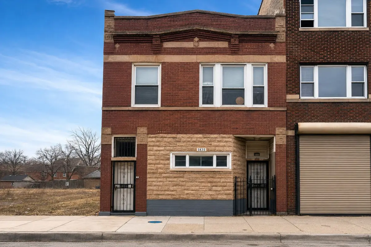1835 E 79th Street