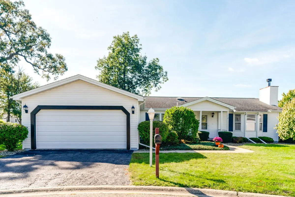 2724 Bluegrass Court