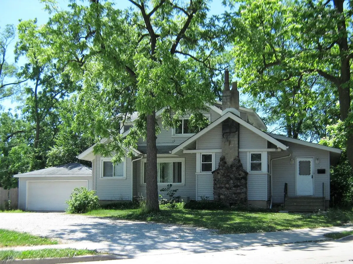 942 West Park Avenue