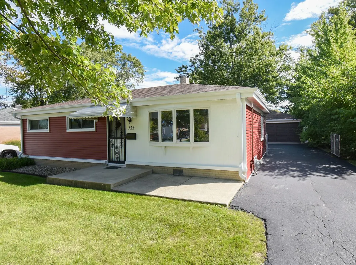 725 N Bierman Avenue