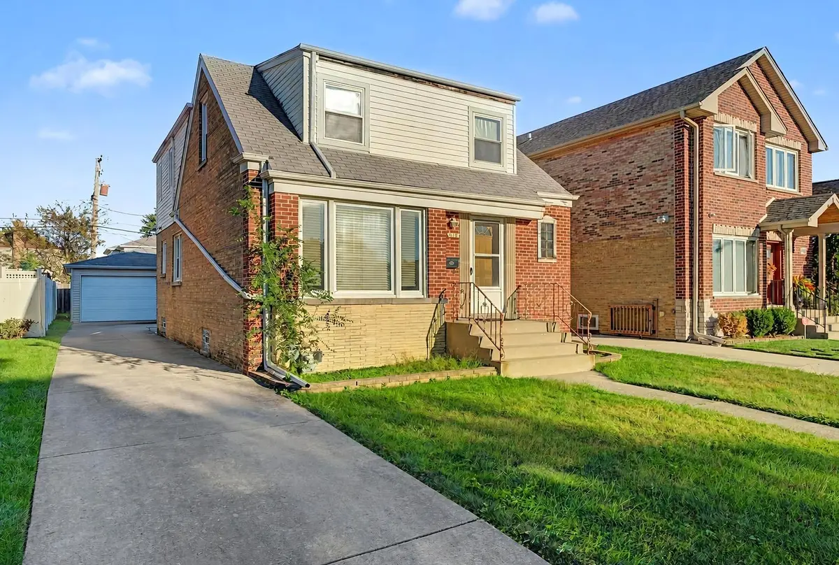 5137 N Oketo Avenue