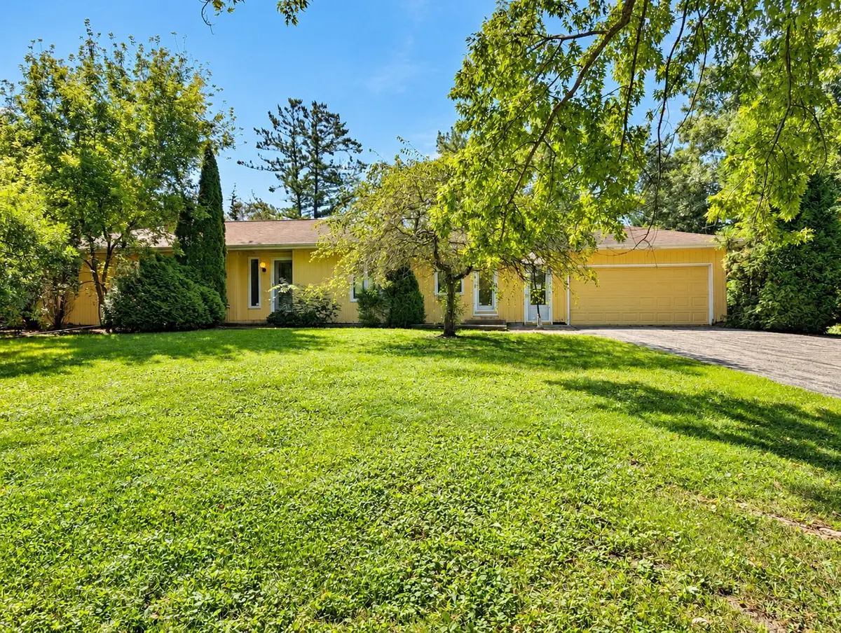 20525 Ridgeview Lane