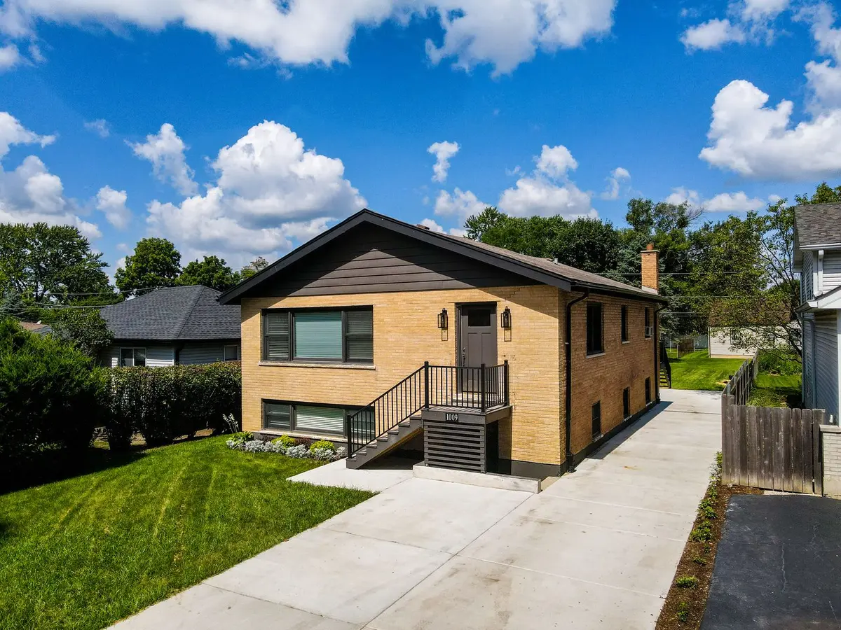 1009 Highland Avenue