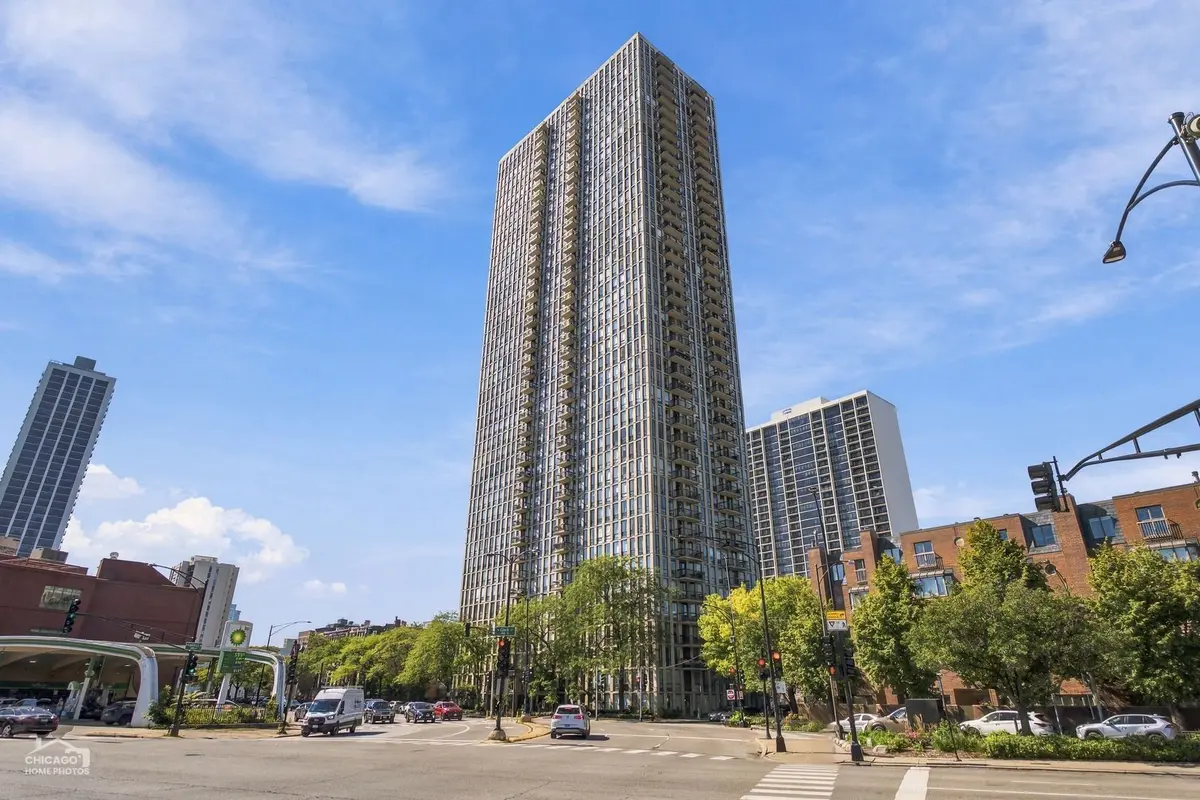 1660 N Lasalle Drive