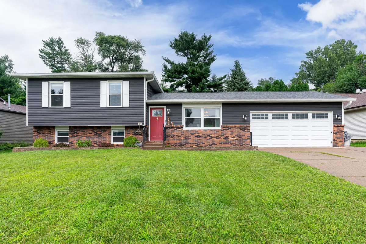 2702 W 46th Street
