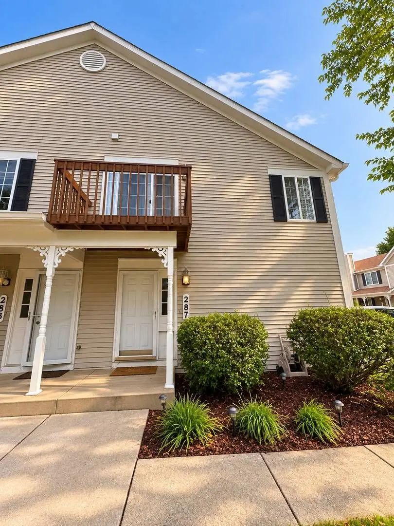 287 Sandhurst Lane