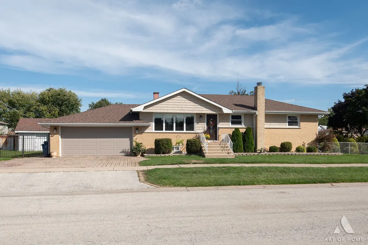 5858 W 82ND Street