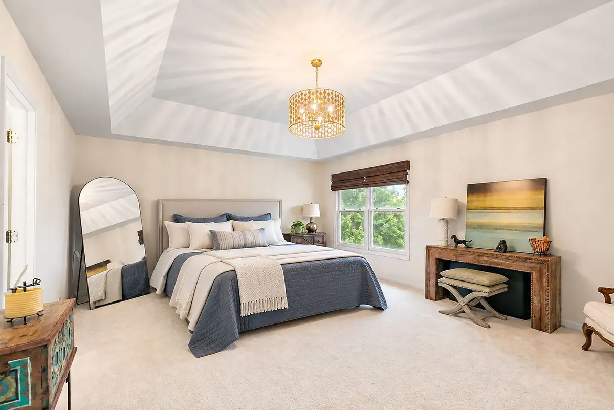 11 Lakeridge Court