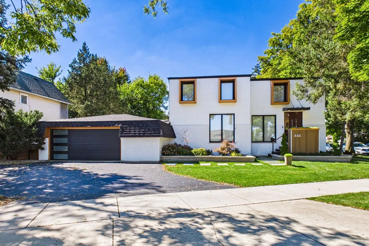 446 N La Grange Road