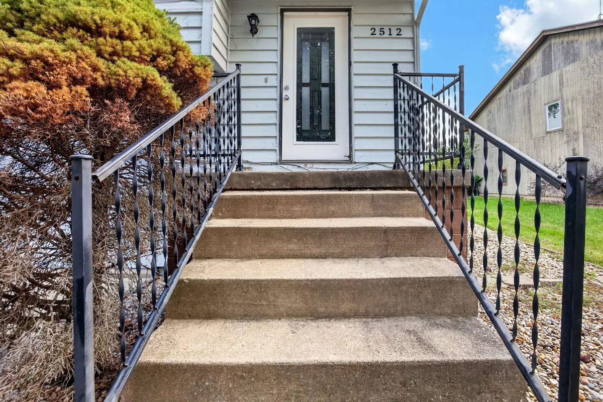 2512 Lowman Drive