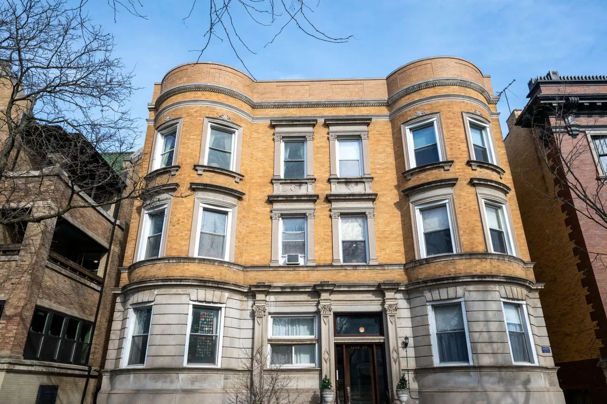 1354 E 48th Street