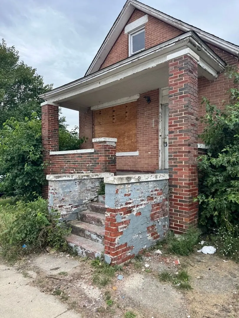 752 State Line Road