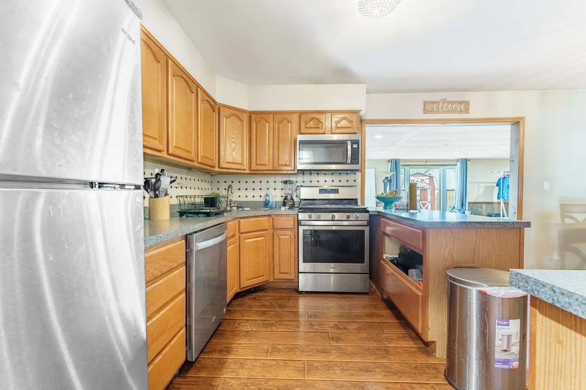 7870 Asbury Circle