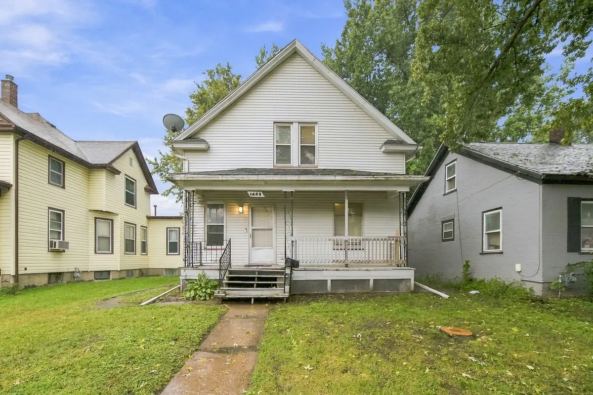 1425 W 15th Street