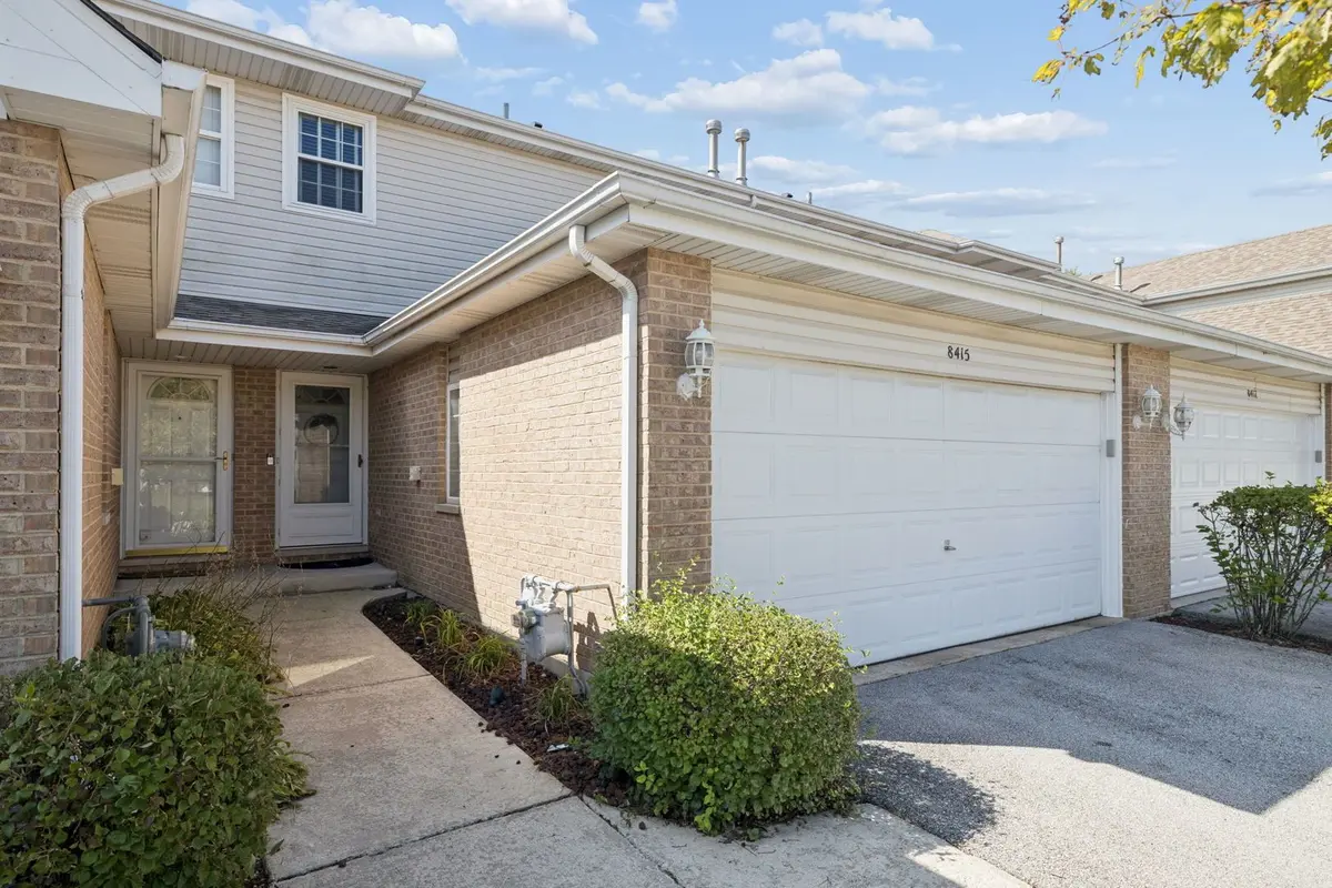8415 Stratford Drive