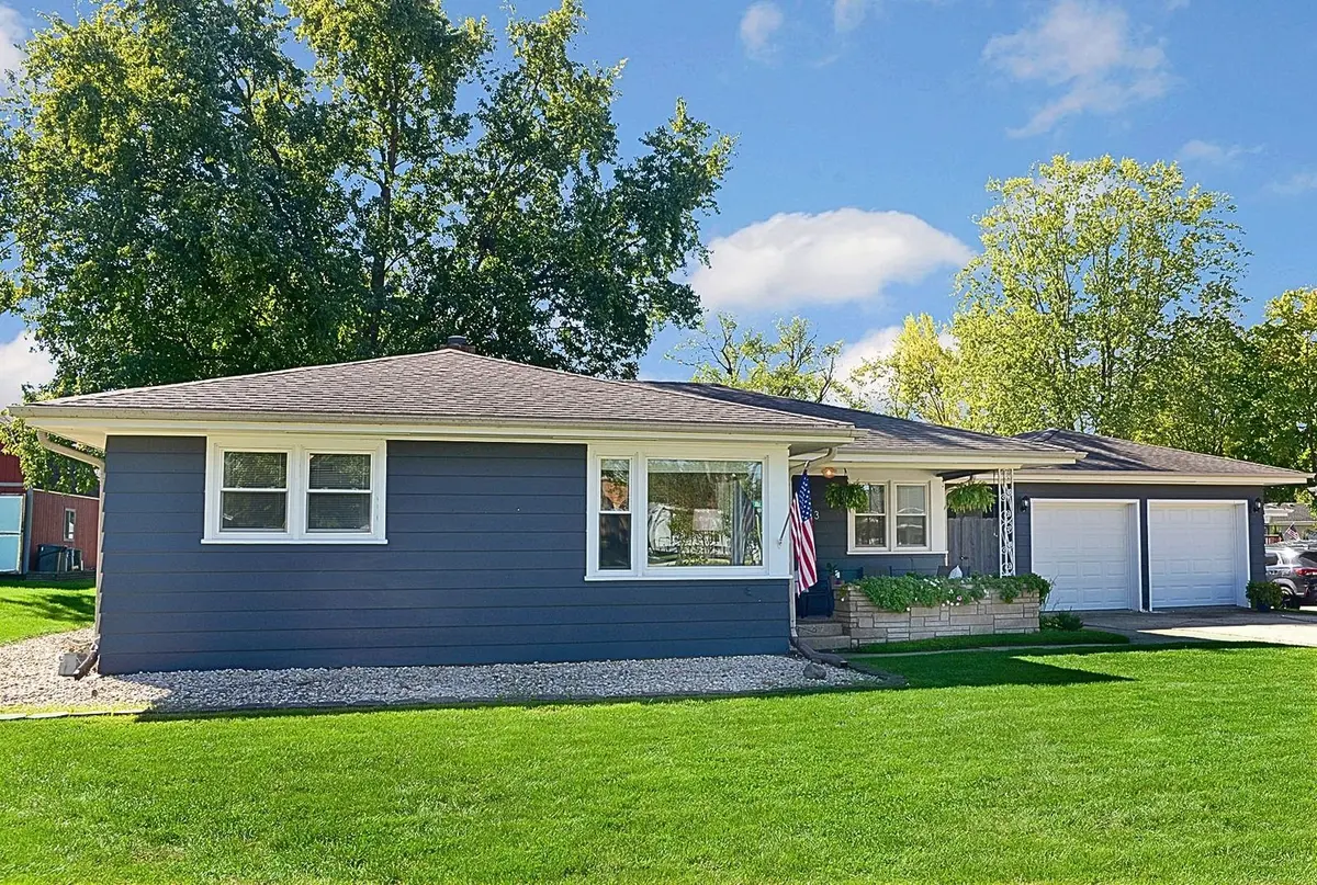 413 Hillside Avenue
