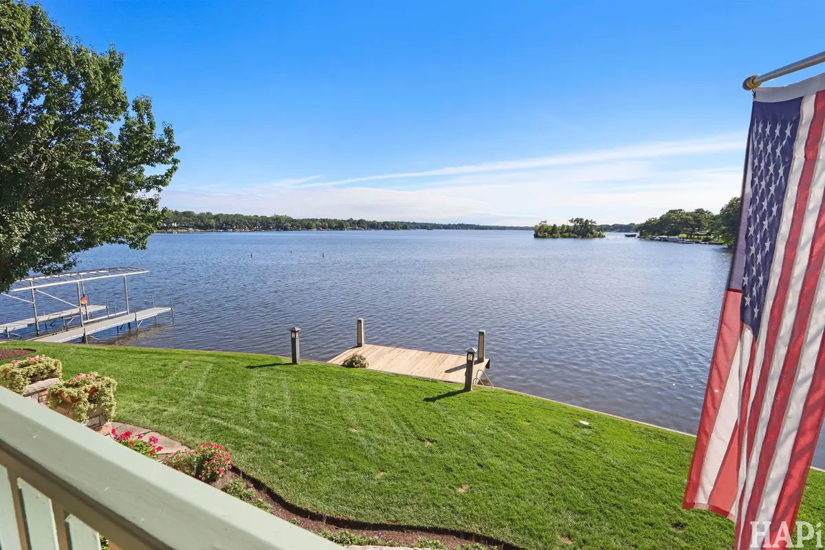7719 Island Lane