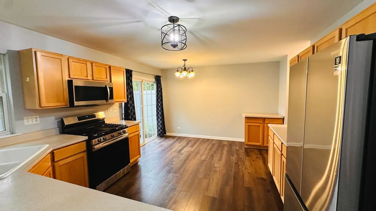 2304 Foxmoor Lane