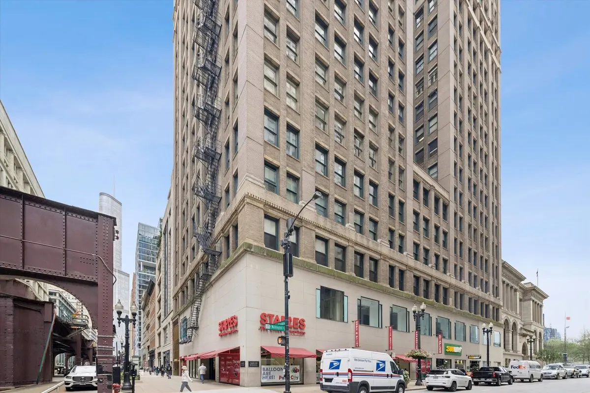 111 N Wabash Avenue